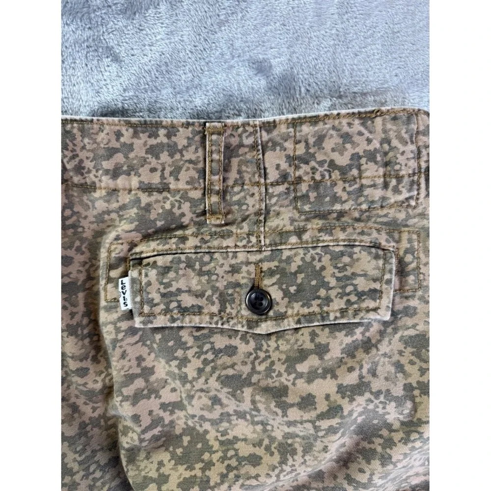 Levi's Mens Digital Camo Cargo Shorts Tan Brown Size 38 Pockets Multicolor